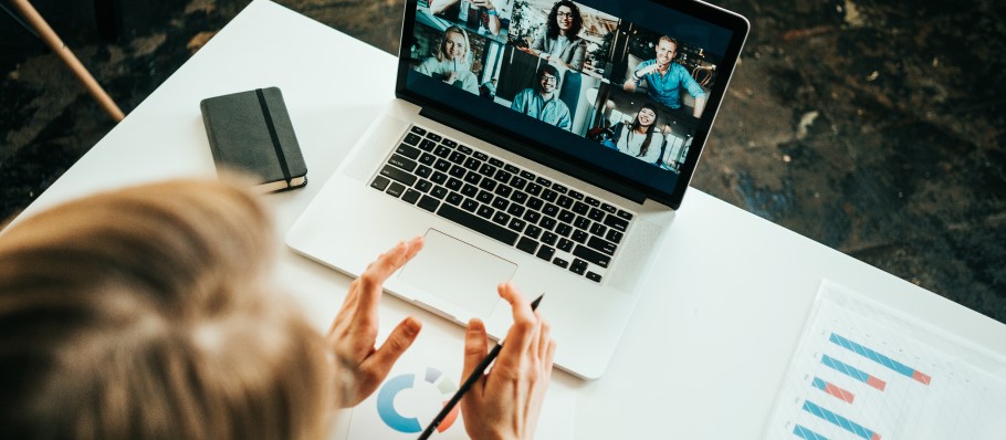 Image of an online meeting between a teacher and a university outreach team